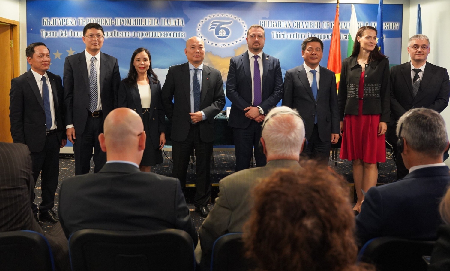 Cam kết tạo điều kiện thuận lợi cho doanh nghiệp Bulgaria đến hợp tác, đầu tư tại Việt Nam