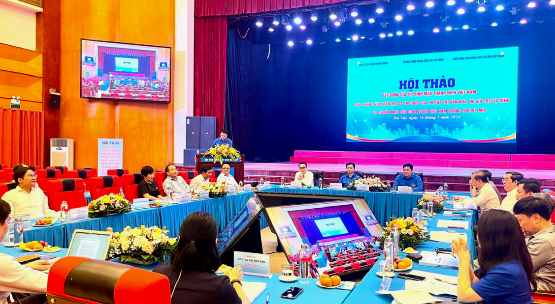 Xây dựng giá trị hình mẫu thanh niên Việt Nam trong thời kỳ mới