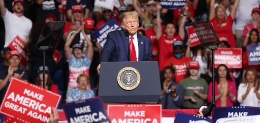 Ứng cử viên Donald Trump bị điều tra về những phát biểu với ngành dầu khí Mỹ Ứng cử viên Donald Trump bị điều tra về những phát biểu với ngành dầu khí Mỹ