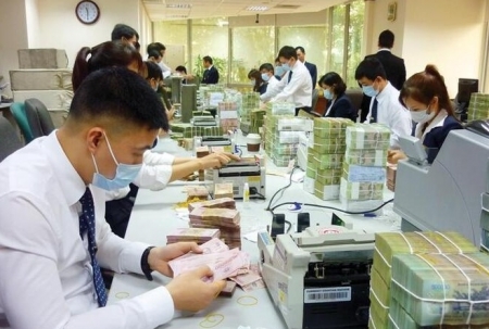 Tin ngân hàng tuần qua: Hoãn nợ thêm 6 tháng cho các khách hàng gặp khó khăn