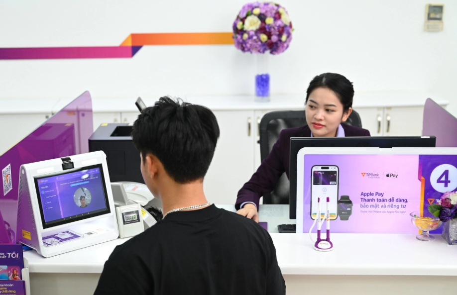 Tin ngân hàng ngày 20/5: Triển khai tính năng xác thực thông tin khách hàng qua CCCD