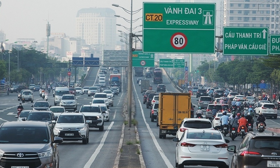 Đề xuất luật hóa việc thu phí vào nội đô với ô tô cá nhân