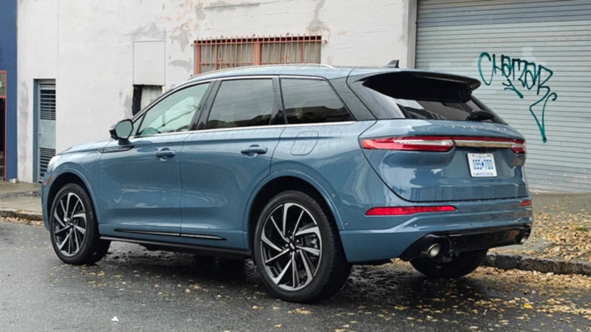 Báo Mỹ: “Xe hybrid hội tụ những điều tồi tệ nhất”