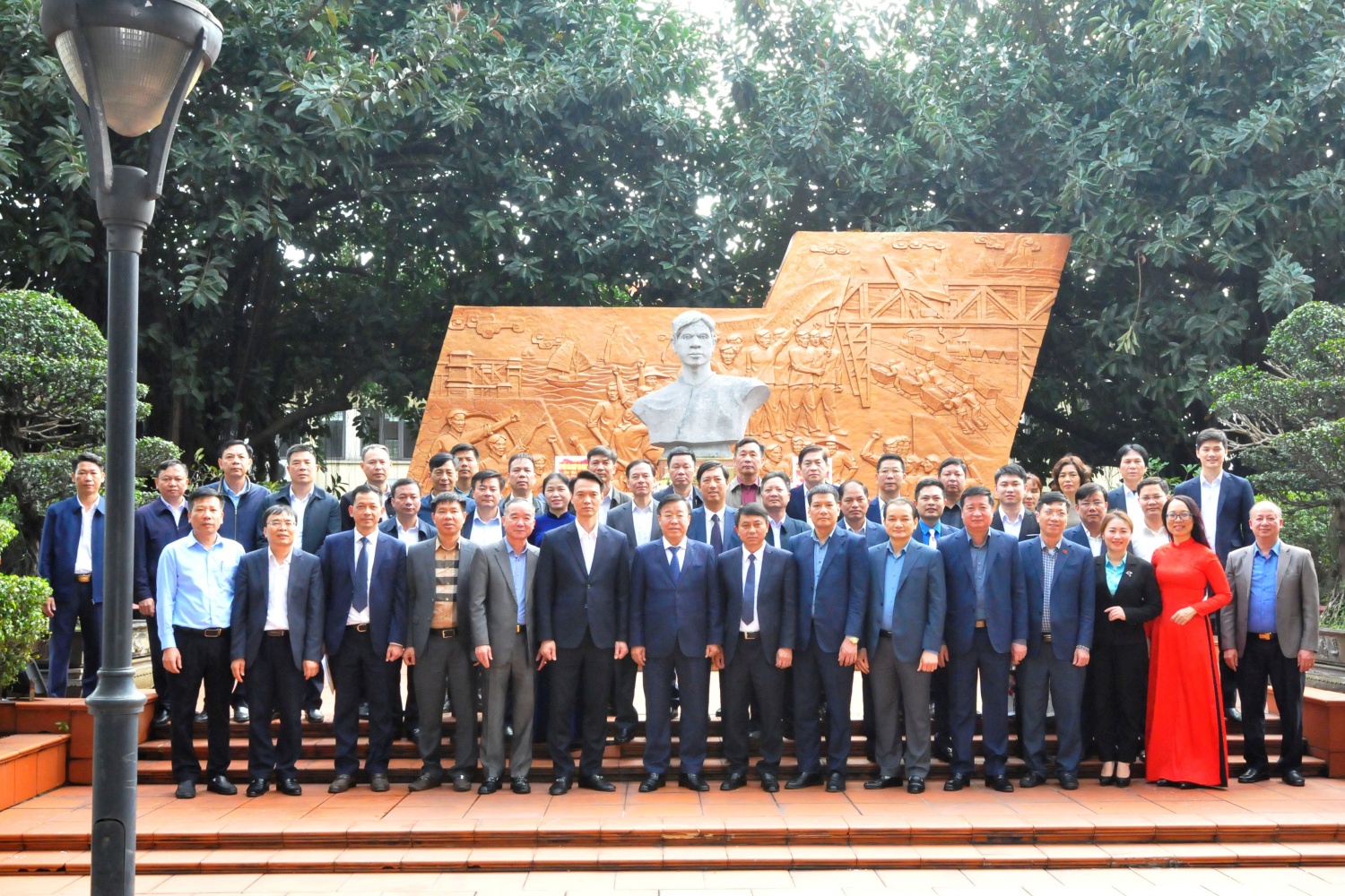Nhà sàng Cửa Ông - Hành trình 100 năm