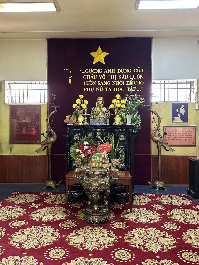 Hành trình về nguồn, dâng hương tại Đền thờ và Tượng đài Nữ Anh hùng Liệt sĩ Võ Thị Sáu