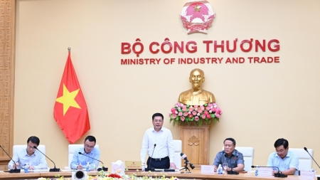 Bộ trưởng Nguyễn Hồng Diên: Tháo gỡ khó khăn, bảo đảm tiến độ các dự án điện khí