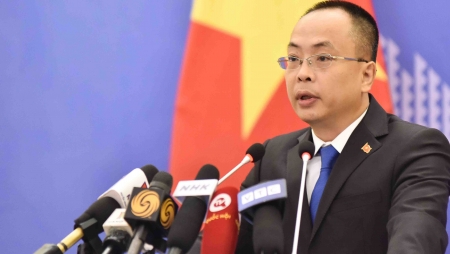 Phản ứng của Việt Nam về các hành vi vi phạm chủ quyền tại quần đảo Hoàng Sa