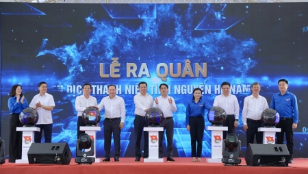 Petrovietnam trao tặng nhiều công trình an sinh tại Lễ ra quân Chiến dịch thanh niên tình nguyện hè năm 2024 của Đoàn Khối DNTW