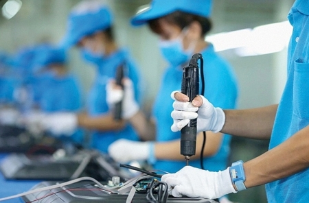 Tin tức kinh tế ngày 26/5: Gần 100.000 doanh nghiệp tái gia nhập thị trường