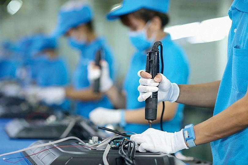 Tin tức kinh tế ngày 26/5: Gần 100.000 doanh nghiệp tái gia nhập thị trường