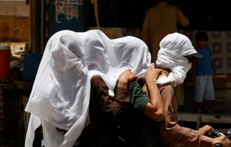 Pakistan nắng nóng kỷ lục, nhiệt độ vượt ngưỡng 52 độ C