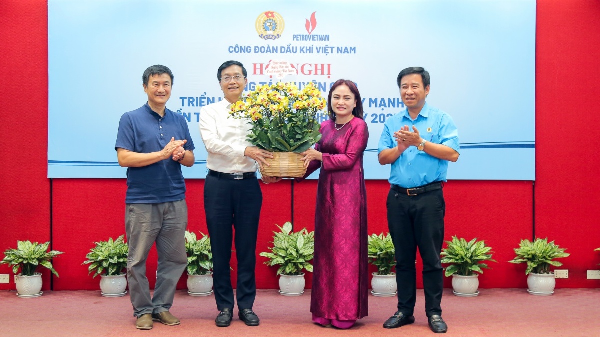 Công đoàn Dầu khí Việt Nam: Đẩy mạnh, nâng cao hiệu quả công tác truyền thông công đoàn
