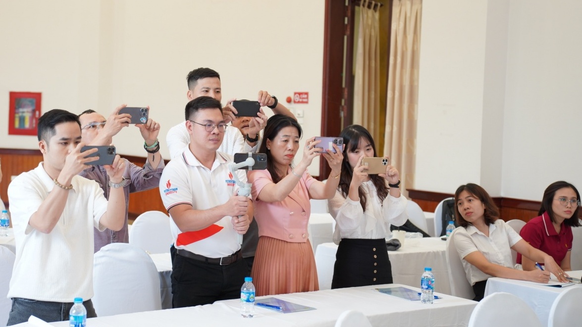CĐ DKVN tổ chức khóa tập huấn nghiệp vụ truyền thông công đoàn năm 2024