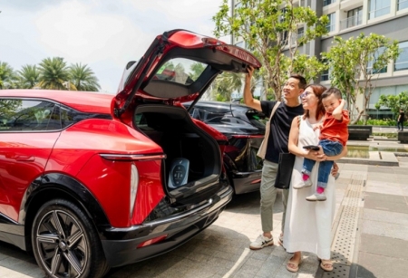 Chủ xe VinFast VF 7: "Nhận xe 1 tỷ mà có trang bị như xe 4 tỷ"
