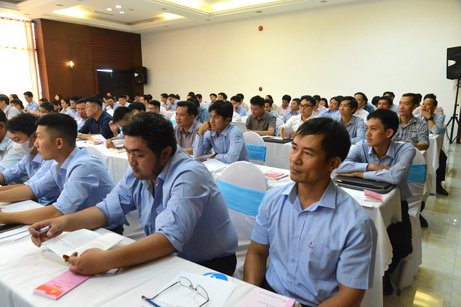 Khai giảng Lớp Bồi dưỡng nhận thức về Đảng năm 2024 khu vực Quảng Ngãi