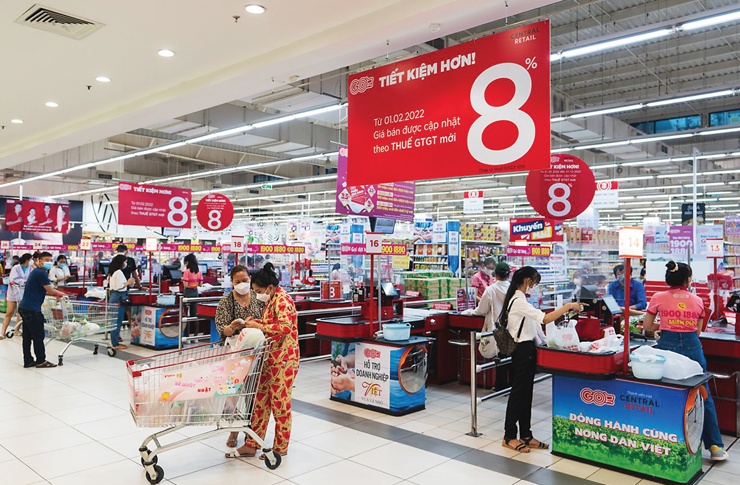 Cân nhắc giảm thuế GTGT 2% với mọi loại hàng hóa, dịch vụ
