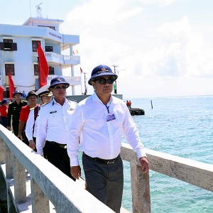 [Chùm ảnh] Đoàn công tác Petrovietnam thăm và động viên chiến sĩ đảo Đá Thị