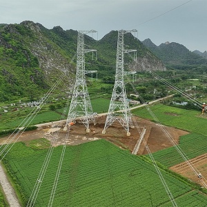 Dự án đường dây 500kV mạch 3: Hoàn thành gói thầu kéo dây đầu tiên
