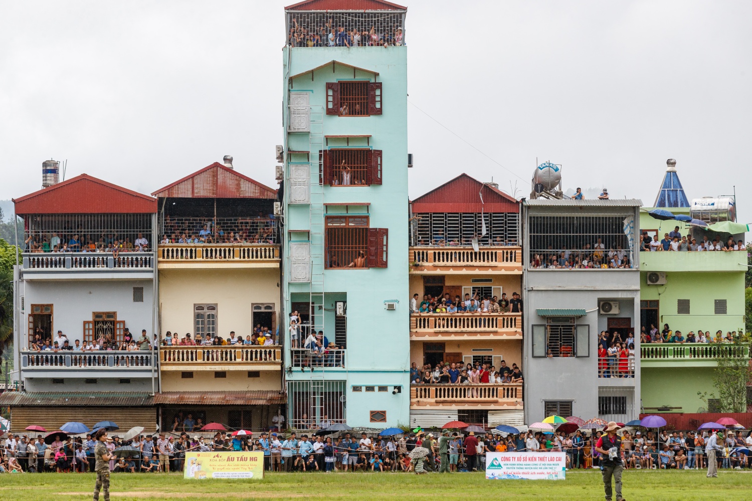 [Chùm ảnh] Hấp dẫn giải đua ngựa thồ nơi 