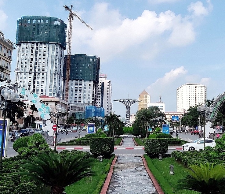 Tin Xây dựng - Bất động sản ngày 10/6: Loạt chính sách về đất đai, nhà ở sẽ có hiệu lực sớm hơn