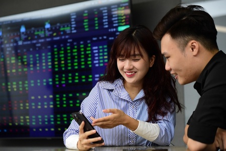 Chứng khoán tuần mới (từ 16 đến 20/12): Điều chỉnh lành mạnh?