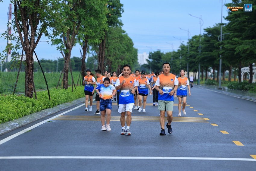 Giải chạy PET’S SPEED 2024 chào mừng 28 năm Ngày thành lập PETROSETCO