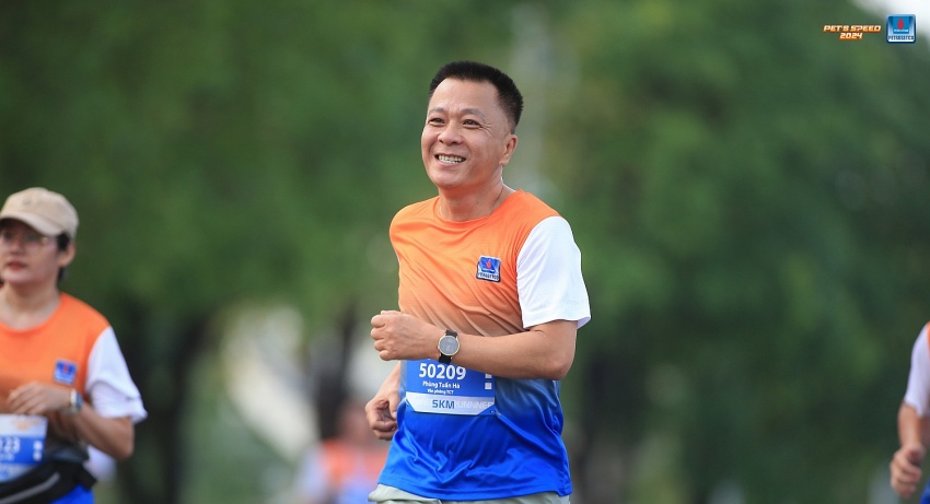 Giải chạy PET’S SPEED 2024 chào mừng 28 năm Ngày thành lập PETROSETCO