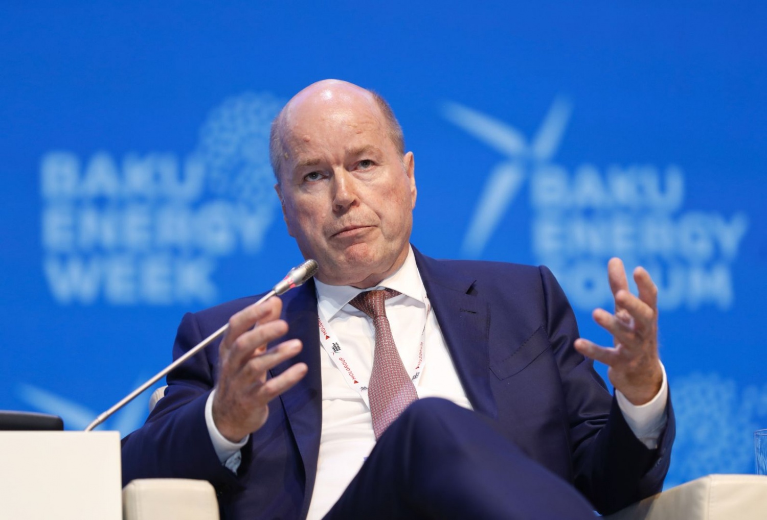 Khám phá quá trình chuyển dịch năng lượng hiệu quả của Azerbaijan