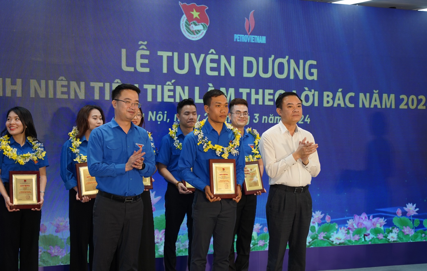 Kỹ sư Nguyễn Hoàng Văn được tuyên dương Cán bộ Đoàn tiêu biểu
