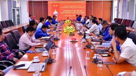 Phát huy tinh thần “Một đội ngũ, một mục tiêu” tại Chi bộ Tinh luyện dầu cặn NMLD Dung Quất