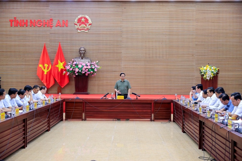 “Nước rút”, “thần tốc”, quyết tâm đưa đường dây 500kV mạch 3 sớm về đích