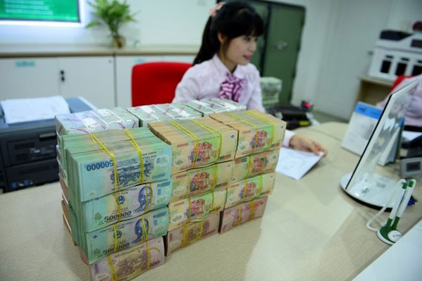 Tin ngân hàng ngày 1/7: Phát hiện doanh nghiệp thuê người xếp hàng mua vàng bình ổn giá