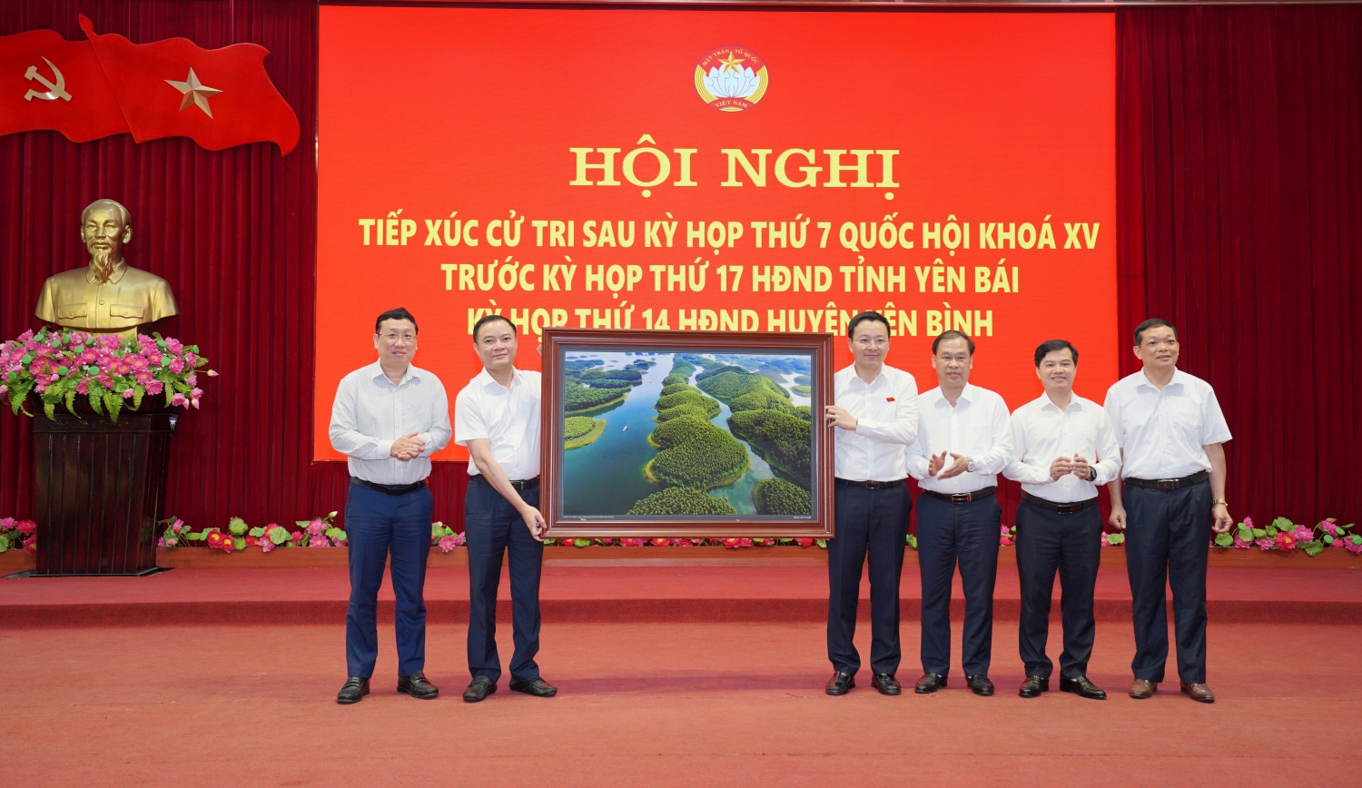 Petrovietnam hỗ trợ 12 tỷ đồng xây dựng trường học tại tỉnh Yên Bái