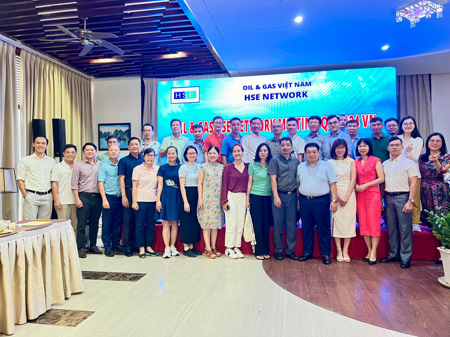Oil & Gas HSE Network – Sự kết nối công tác ATSKMT trong ngành Dầu khí Vietnam Oil & Gas HSE Network - Sự kết nối công tác ATSKMT trong ngành Dầu khí