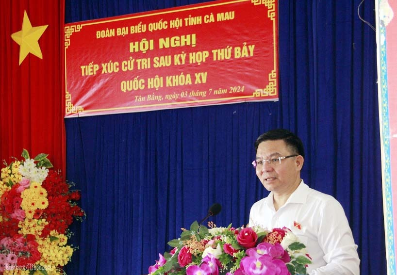 Đồng chí Lê Mạnh Hùng tiếp xúc cử tri xã Tân Bằng sau Kỳ họp thứ 7, Quốc hội khóa XV