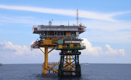 Nhà giàn DK1 - Cột mốc chủ quyền biển đảo quê hương