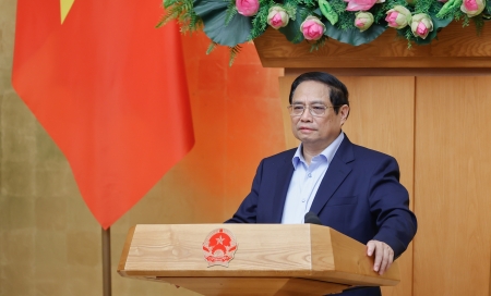Thủ tướng: Phấn đấu tăng trưởng GDP quý III từ 6,5-7%, giữ đà, giữ nhịp phát triển trong năm 2025