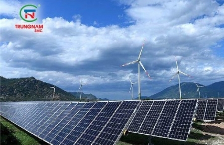Điện mặt trời Trung Nam bị phạt gần 93 triệu đồng do vi phạm chứng khoán
