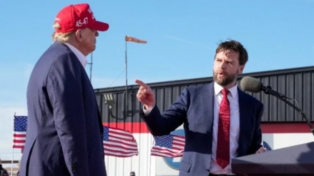 Bầu cử Mỹ 2024: Ông Donald Trump chính thức được đảng Cộng hòa "chọn mặt gửi vàng", công bố "Phó tướng" trẻ bất ngờ