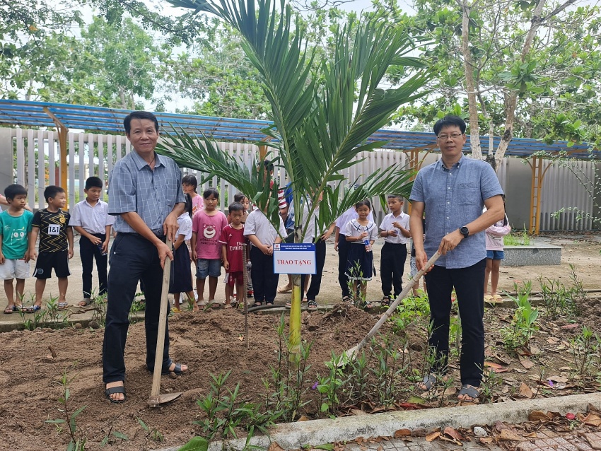 PVEP-POC lan tỏa thông điệp “Bờ biển sạch – Tương lai xanh”