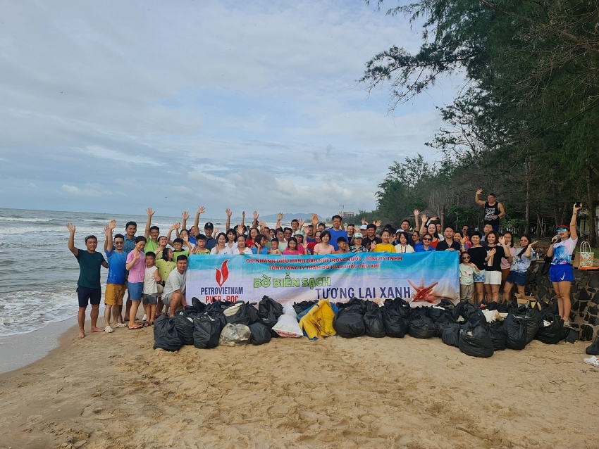 PVEP-POC với thông điệp “Bờ Biển Sạch – Tương Lai Xanh” PVEP-POC lan tỏa thông điệp “Bờ biển sạch – Tương lai xanh”
