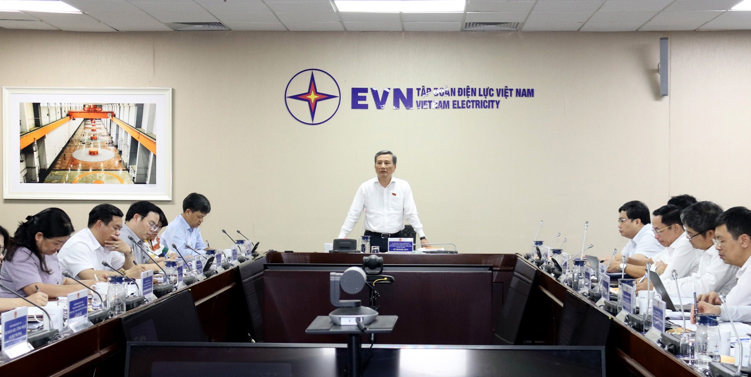 Ông Lê Quang Huy - Ủy viên Trung ương Đảng, Chủ nhiệm Ủy ban Khoa học Công nghệ và Môi trường của Quốc hội chủ trì buổi làm việc