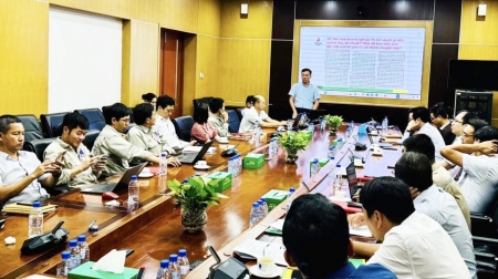 Đảng ủy Nhà máy Đạm Phú Mỹ sinh hoạt chuyên đề “Một đội ngũ, một mục tiêu”
