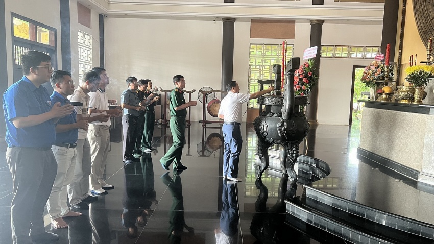 Xí nghiệp Xây lắp Vietsovpetro tổ chức các hoạt động tri ân nhân Ngày Thương binh - Liệt sĩ