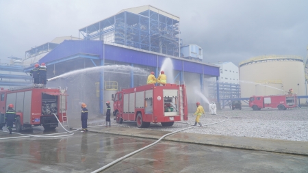 Diễn tập “Ứng phó sự cố hóa chất năm 2024” tại NMNĐ Thái Bình 2
