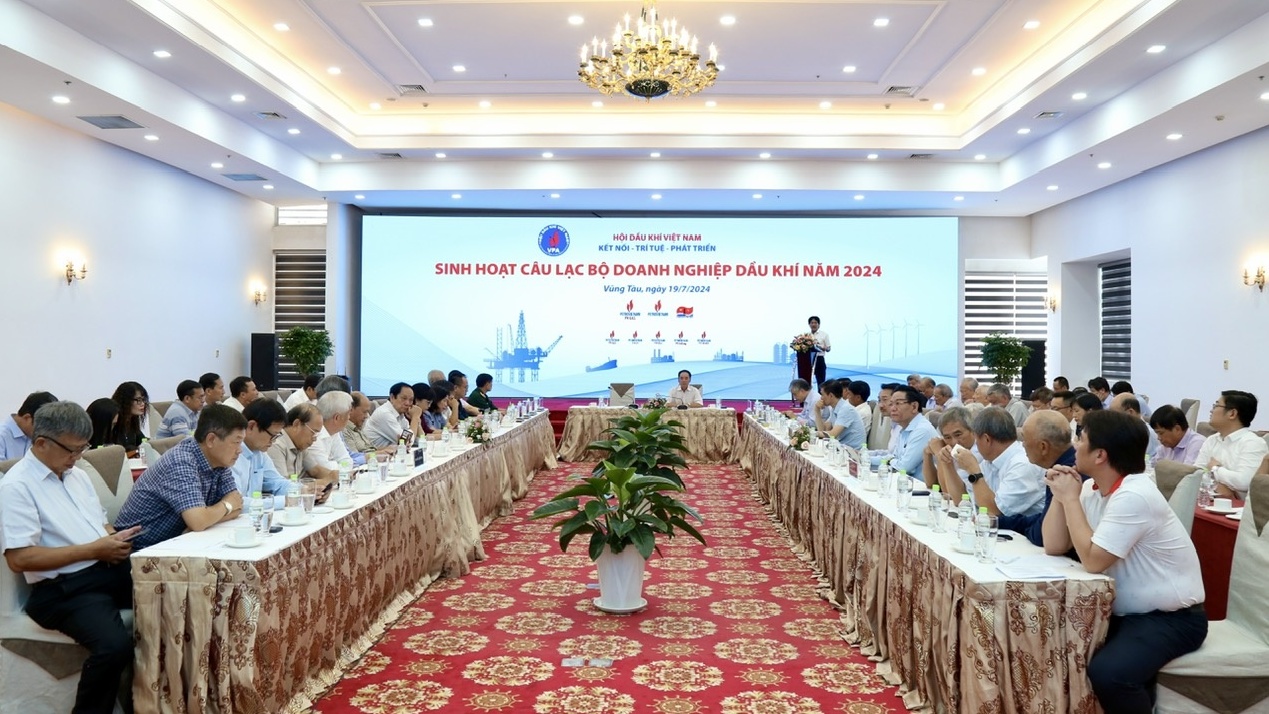 CLB Doanh nghiệp Dầu khí tổ chức sinh hoạt năm 2024