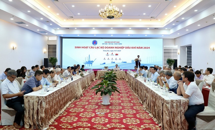 CLB Doanh nghiệp Dầu khí tổ chức sinh hoạt năm 2024