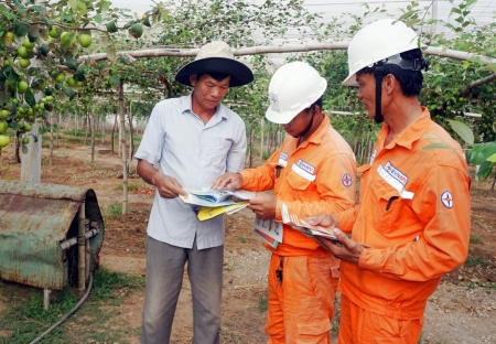 Điện lực Trà Vinh tăng cường tuyên truyền sử dụng điện an toàn