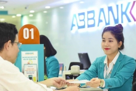 Điểm tin ngân hàng ngày 23/7: ABBank tăng lãi suất tiết kiệm lên mức cao nhất hệ thống
