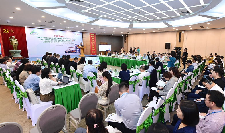 Phát triển logistics xanh: Cơ hội gia nhập thị trường và các chuỗi giá trị toàn cầu